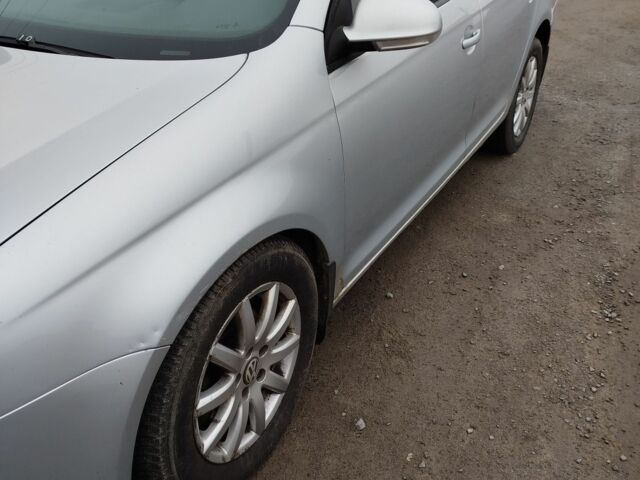 Серый Фольксваген Гольф, объемом двигателя 0 л и пробегом 378 тыс. км за 3100 $, фото 1 на Automoto.ua