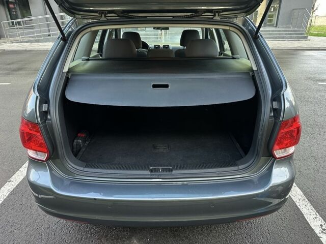 Сірий Фольксваген Гольф, об'ємом двигуна 1.6 л та пробігом 202 тис. км за 5800 $, фото 21 на Automoto.ua