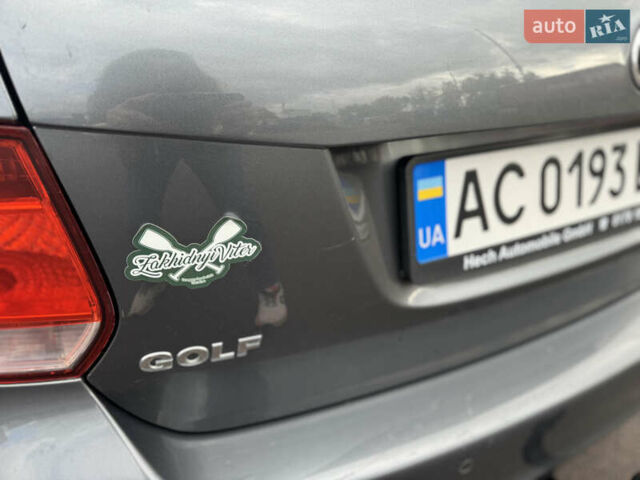 Фольксваген Гольф 2009 у Ковель на Automoto.ua Сірий Фольксваген Гольф, об'ємом двигуна 1.6 л та пробігом 205 тис. км за 7350 $, фото 16 на Automoto.ua
