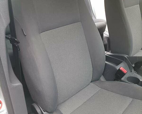 Серый Фольксваген Гольф, объемом двигателя 1.4 л и пробегом 175 тыс. км за 5300 $, фото 38 на Automoto.ua