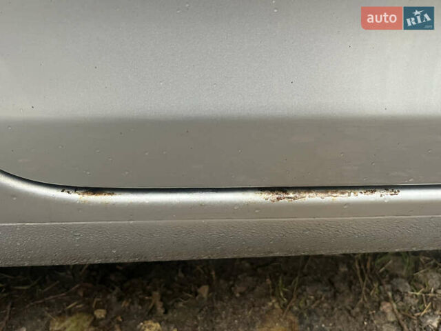 Серый Фольксваген Гольф, объемом двигателя 1.39 л и пробегом 250 тыс. км за 5912 $, фото 19 на Automoto.ua