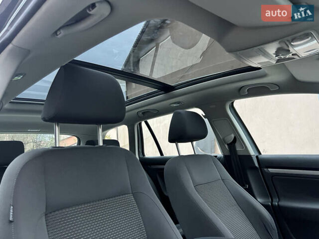 Серый Фольксваген Гольф, объемом двигателя 1.4 л и пробегом 249 тыс. км за 6500 $, фото 21 на Automoto.ua