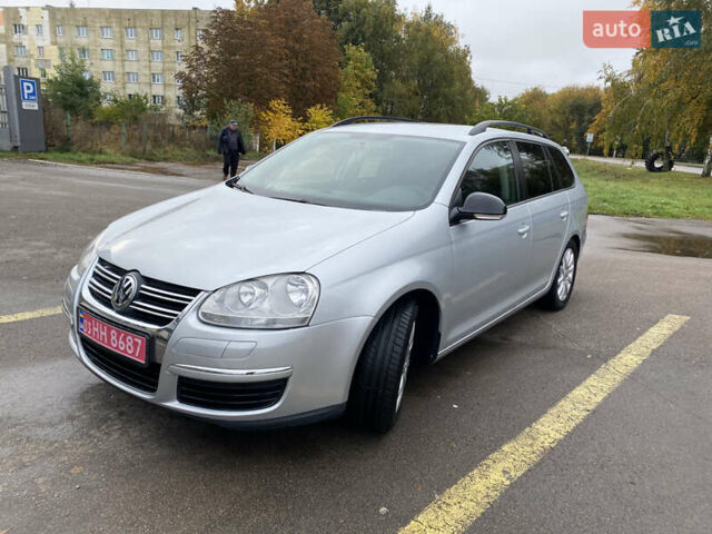 Сірий Фольксваген Гольф, об'ємом двигуна 1.6 л та пробігом 206 тис. км за 6750 $, фото 2 на Automoto.ua