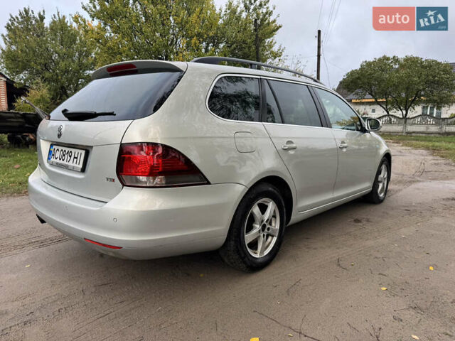 Серый Фольксваген Гольф, объемом двигателя 1.39 л и пробегом 257 тыс. км за 5750 $, фото 15 на Automoto.ua