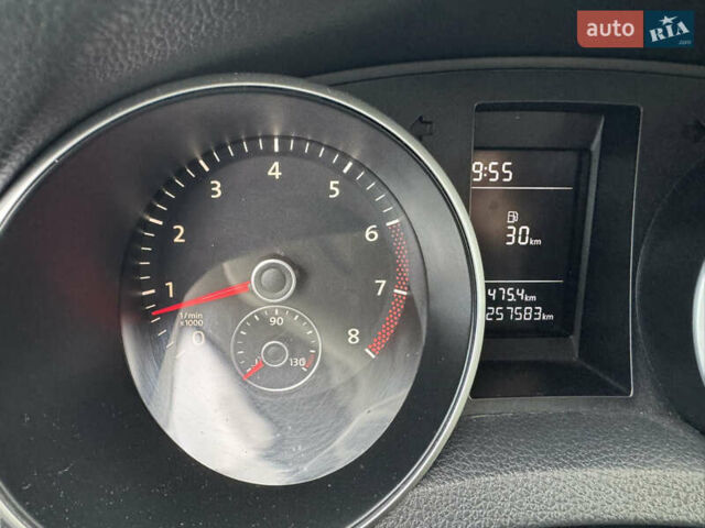 Серый Фольксваген Гольф, объемом двигателя 1.39 л и пробегом 257 тыс. км за 5750 $, фото 21 на Automoto.ua