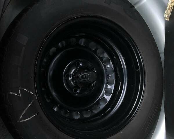 Фольксваген Гольф 2009 в Ужгороде на Automoto.ua Серый Фольксваген Гольф, объемом двигателя 1.39 л и пробегом 183 тыс. км за 6200 $, фото 33 на Automoto.ua