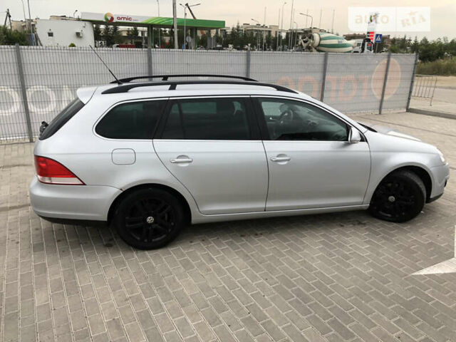 Сірий Фольксваген Гольф, об'ємом двигуна 1.4 л та пробігом 220 тис. км за 5150 $, фото 2 на Automoto.ua