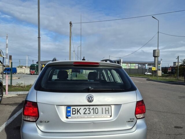 Серый Фольксваген Гольф, объемом двигателя 1.6 л и пробегом 342 тыс. км за 7000 $, фото 3 на Automoto.ua