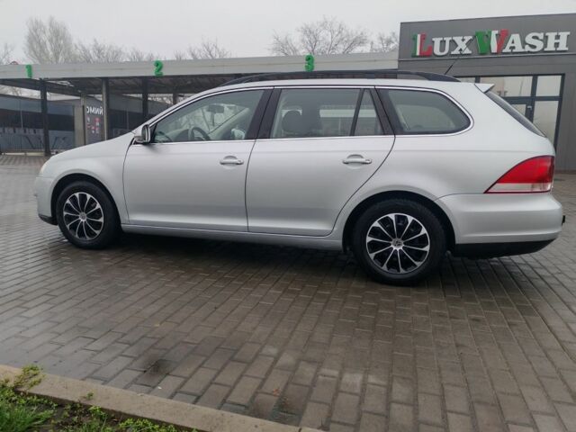 Серый Фольксваген Гольф, объемом двигателя 1.4 л и пробегом 245 тыс. км за 6200 $, фото 3 на Automoto.ua