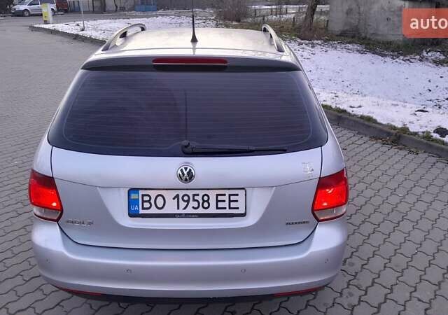 Серый Фольксваген Гольф, объемом двигателя 1.6 л и пробегом 370 тыс. км за 4900 $, фото 31 на Automoto.ua