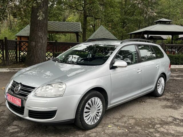 Серый Фольксваген Гольф, объемом двигателя 1.6 л и пробегом 248 тыс. км за 6100 $, фото 6 на Automoto.ua