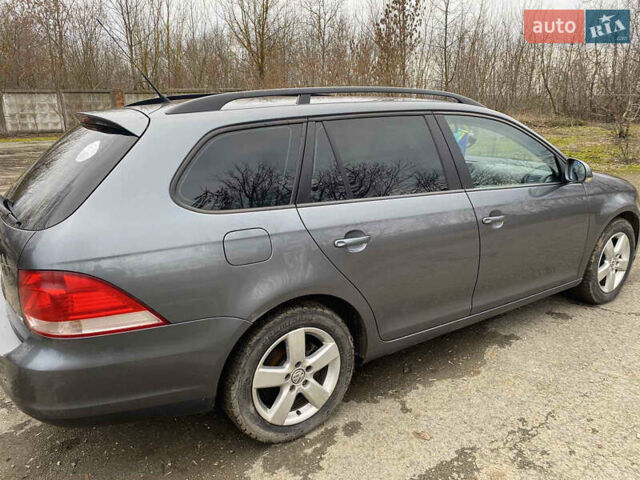 Сірий Фольксваген Гольф, об'ємом двигуна 1.9 л та пробігом 214 тис. км за 6800 $, фото 1 на Automoto.ua