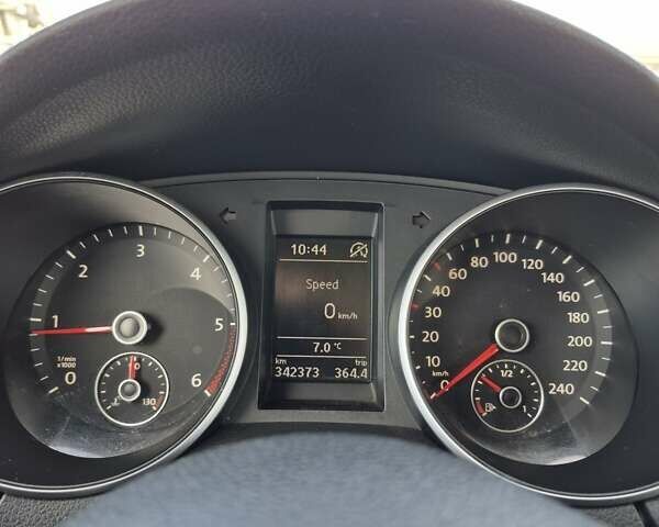 Серый Фольксваген Гольф, объемом двигателя 1.6 л и пробегом 342 тыс. км за 7000 $, фото 6 на Automoto.ua