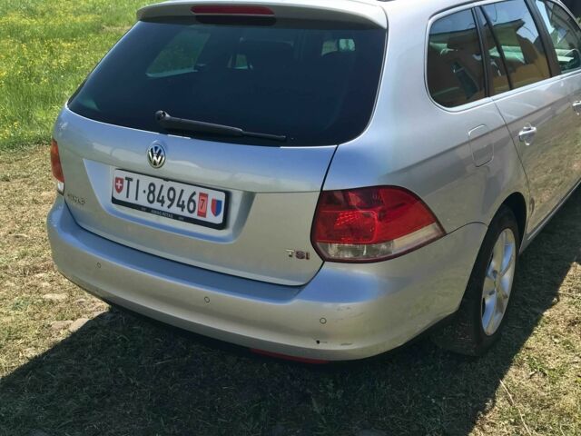 Серый Фольксваген Гольф, объемом двигателя 1.4 л и пробегом 131 тыс. км за 8800 $, фото 5 на Automoto.ua