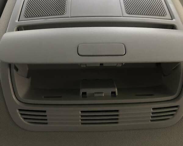 Фольксваген Гольф 2009 в Ужгороде на Automoto.ua Серый Фольксваген Гольф, объемом двигателя 1.39 л и пробегом 183 тыс. км за 6200 $, фото 18 на Automoto.ua