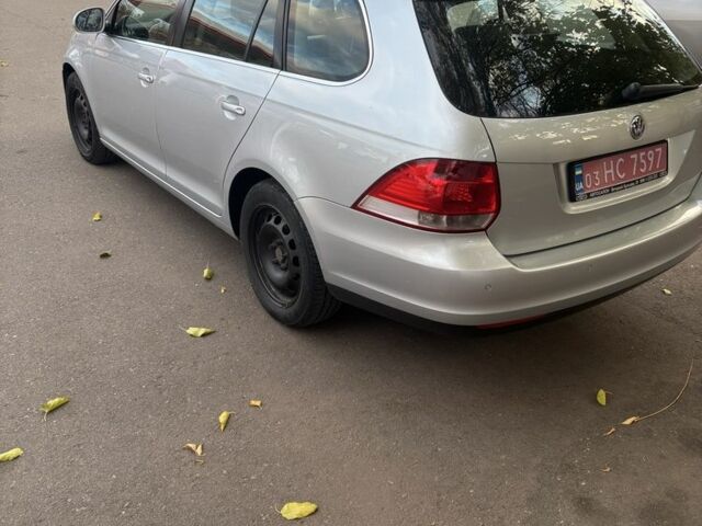 Серый Фольксваген Гольф, объемом двигателя 1.4 л и пробегом 184 тыс. км за 6200 $, фото 7 на Automoto.ua