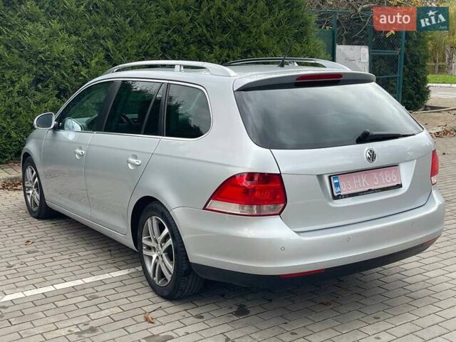 Серый Фольксваген Гольф, объемом двигателя 1.4 л и пробегом 214 тыс. км за 6200 $, фото 4 на Automoto.ua