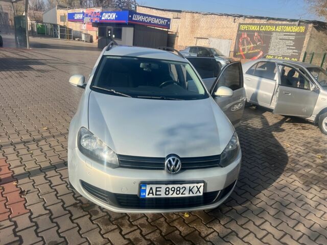 Серый Фольксваген Гольф, объемом двигателя 1.4 л и пробегом 267 тыс. км за 7300 $, фото 2 на Automoto.ua