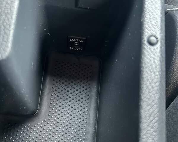 Серый Фольксваген Гольф, объемом двигателя 1.4 л и пробегом 263 тыс. км за 6500 $, фото 43 на Automoto.ua