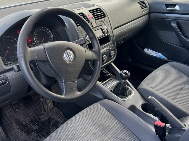 Серый Фольксваген Гольф, объемом двигателя 1.9 л и пробегом 400 тыс. км за 2700 $, фото 8 на Automoto.ua