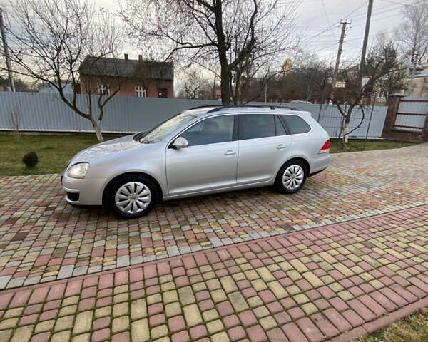 Серый Фольксваген Гольф, объемом двигателя 1.39 л и пробегом 243 тыс. км за 5499 $, фото 6 на Automoto.ua