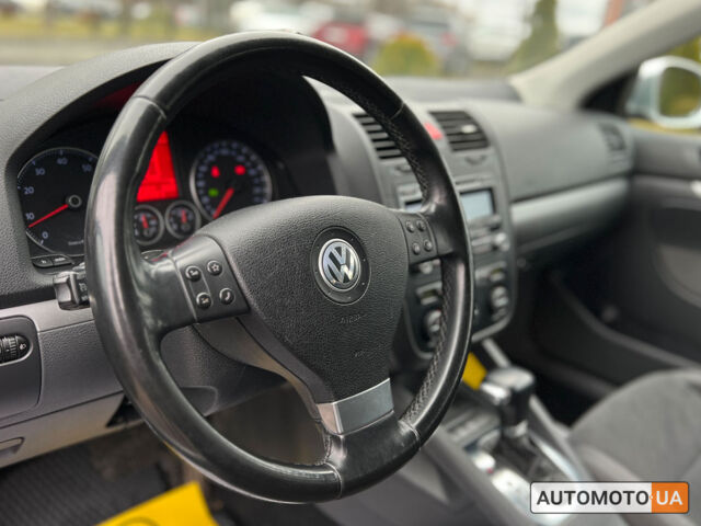 Сірий Фольксваген Гольф, об'ємом двигуна 1.4 л та пробігом 163 тис. км за 7500 $, фото 16 на Automoto.ua