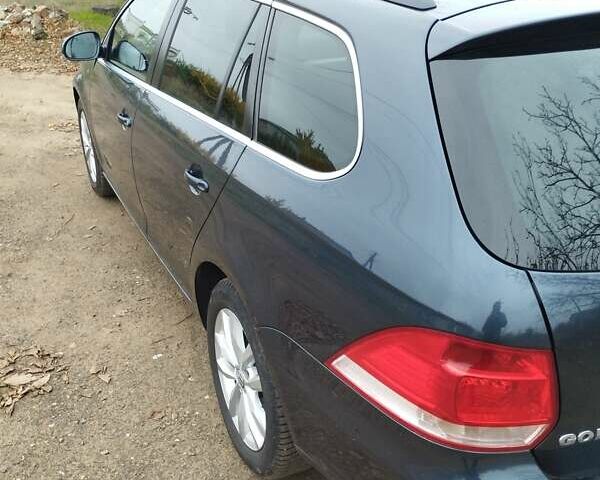 Сірий Фольксваген Гольф, об'ємом двигуна 1.39 л та пробігом 218 тис. км за 6000 $, фото 6 на Automoto.ua