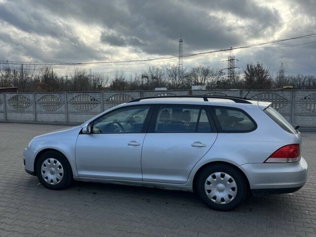 Серый Фольксваген Гольф, объемом двигателя 1.9 л и пробегом 400 тыс. км за 2700 $, фото 5 на Automoto.ua