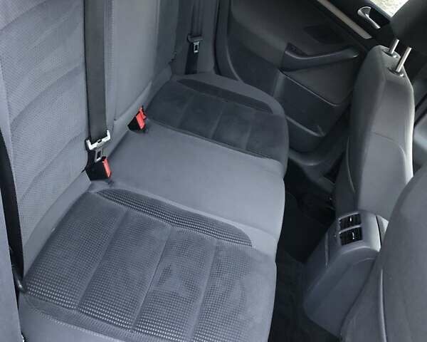 Фольксваген Гольф 2009 в Ужгороде на Automoto.ua Серый Фольксваген Гольф, объемом двигателя 1.39 л и пробегом 183 тыс. км за 6200 $, фото 27 на Automoto.ua