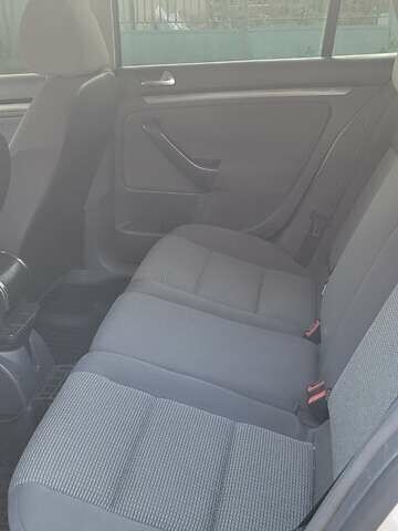 Сірий Фольксваген Гольф, об'ємом двигуна 1.4 л та пробігом 245 тис. км за 5700 $, фото 1 на Automoto.ua