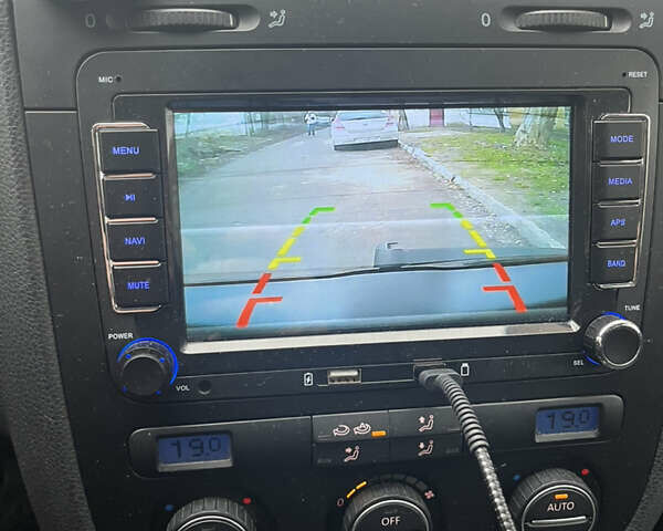 Серый Фольксваген Гольф, объемом двигателя 1.39 л и пробегом 250 тыс. км за 5912 $, фото 47 на Automoto.ua