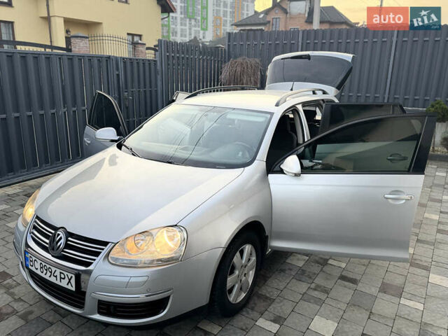 Серый Фольксваген Гольф, объемом двигателя 1.6 л и пробегом 225 тыс. км за 6450 $, фото 38 на Automoto.ua