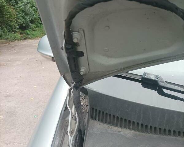 Серый Фольксваген Гольф, объемом двигателя 1.4 л и пробегом 175 тыс. км за 5300 $, фото 3 на Automoto.ua