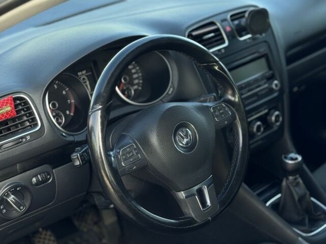 Серый Фольксваген Гольф, объемом двигателя 1.6 л и пробегом 270 тыс. км за 6900 $, фото 10 на Automoto.ua