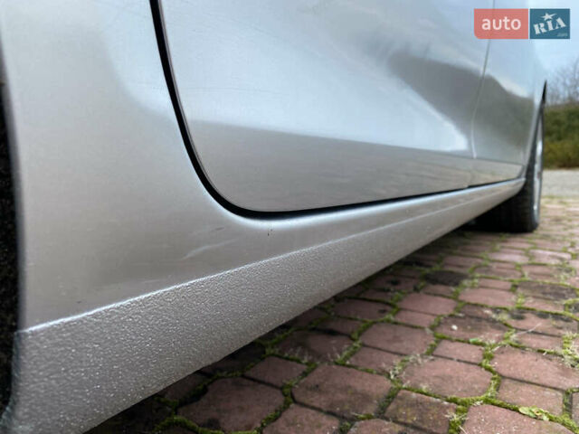 Серый Фольксваген Гольф, объемом двигателя 1.9 л и пробегом 343 тыс. км за 5900 $, фото 19 на Automoto.ua