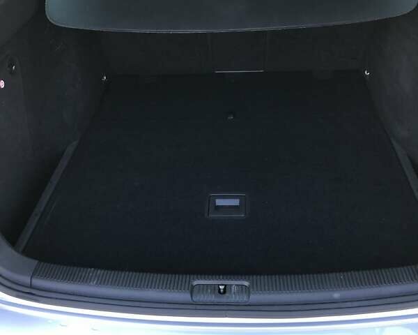 Серый Фольксваген Гольф, объемом двигателя 1.4 л и пробегом 131 тыс. км за 8800 $, фото 22 на Automoto.ua