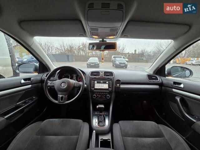 Серый Фольксваген Гольф, объемом двигателя 1.4 л и пробегом 259 тыс. км за 8500 $, фото 6 на Automoto.ua