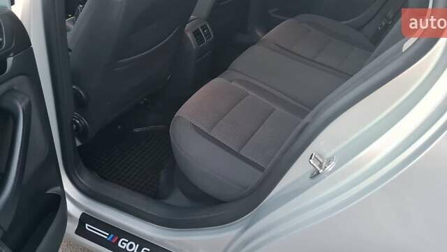 Серый Фольксваген Гольф, объемом двигателя 1.39 л и пробегом 114 тыс. км за 5950 $, фото 13 на Automoto.ua