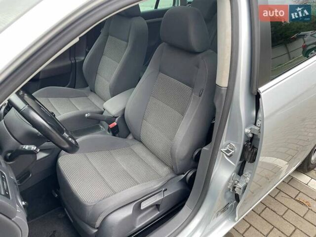 Серый Фольксваген Гольф, объемом двигателя 1.4 л и пробегом 214 тыс. км за 6200 $, фото 16 на Automoto.ua