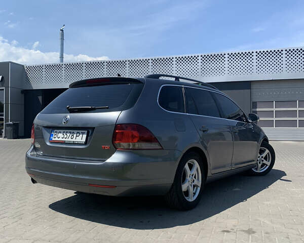 Серый Фольксваген Гольф, объемом двигателя 1.6 л и пробегом 320 тыс. км за 7350 $, фото 2 на Automoto.ua