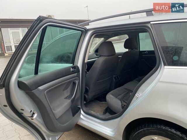 Серый Фольксваген Гольф, объемом двигателя 1.9 л и пробегом 343 тыс. км за 5950 $, фото 1 на Automoto.ua