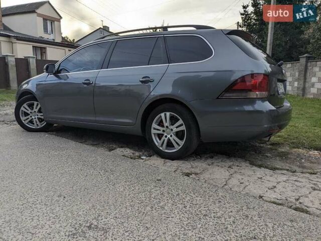 Сірий Фольксваген Гольф, об'ємом двигуна 1.6 л та пробігом 299 тис. км за 6550 $, фото 3 на Automoto.ua