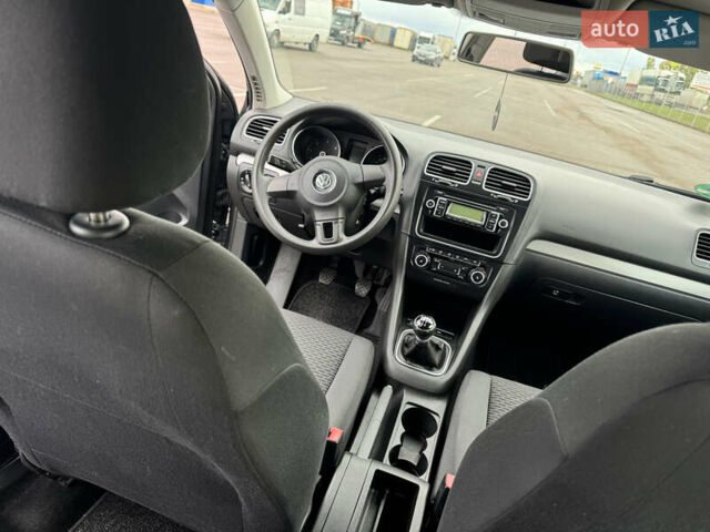 Фольксваген Гольф 2009 у Ковель на Automoto.ua Сірий Фольксваген Гольф, об'ємом двигуна 1.6 л та пробігом 205 тис. км за 7350 $, фото 24 на Automoto.ua