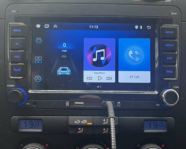 Серый Фольксваген Гольф, объемом двигателя 1.39 л и пробегом 250 тыс. км за 5912 $, фото 11 на Automoto.ua