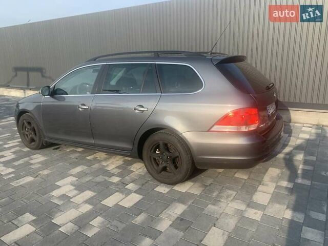 Серый Фольксваген Гольф, объемом двигателя 1.9 л и пробегом 264 тыс. км за 7000 $, фото 2 на Automoto.ua