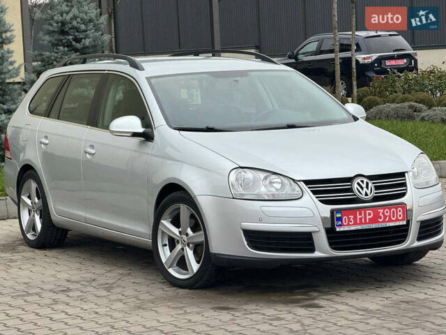 Серый Фольксваген Гольф, объемом двигателя 1.4 л и пробегом 229 тыс. км за 5900 $, фото 2 на Automoto.ua