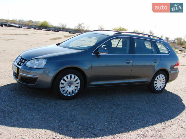 Сірий Фольксваген Гольф, об'ємом двигуна 1.4 л та пробігом 192 тис. км за 6200 $, фото 6 на Automoto.ua