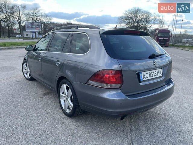 Серый Фольксваген Гольф, объемом двигателя 1.6 л и пробегом 342 тыс. км за 7200 $, фото 2 на Automoto.ua