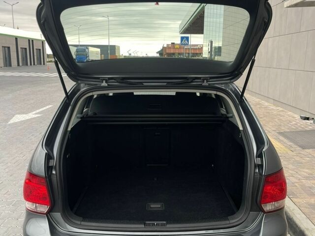 Серый Фольксваген Гольф, объемом двигателя 1.4 л и пробегом 158 тыс. км за 6990 $, фото 11 на Automoto.ua