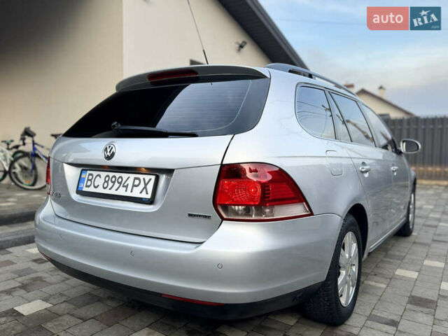 Серый Фольксваген Гольф, объемом двигателя 1.6 л и пробегом 225 тыс. км за 6450 $, фото 13 на Automoto.ua